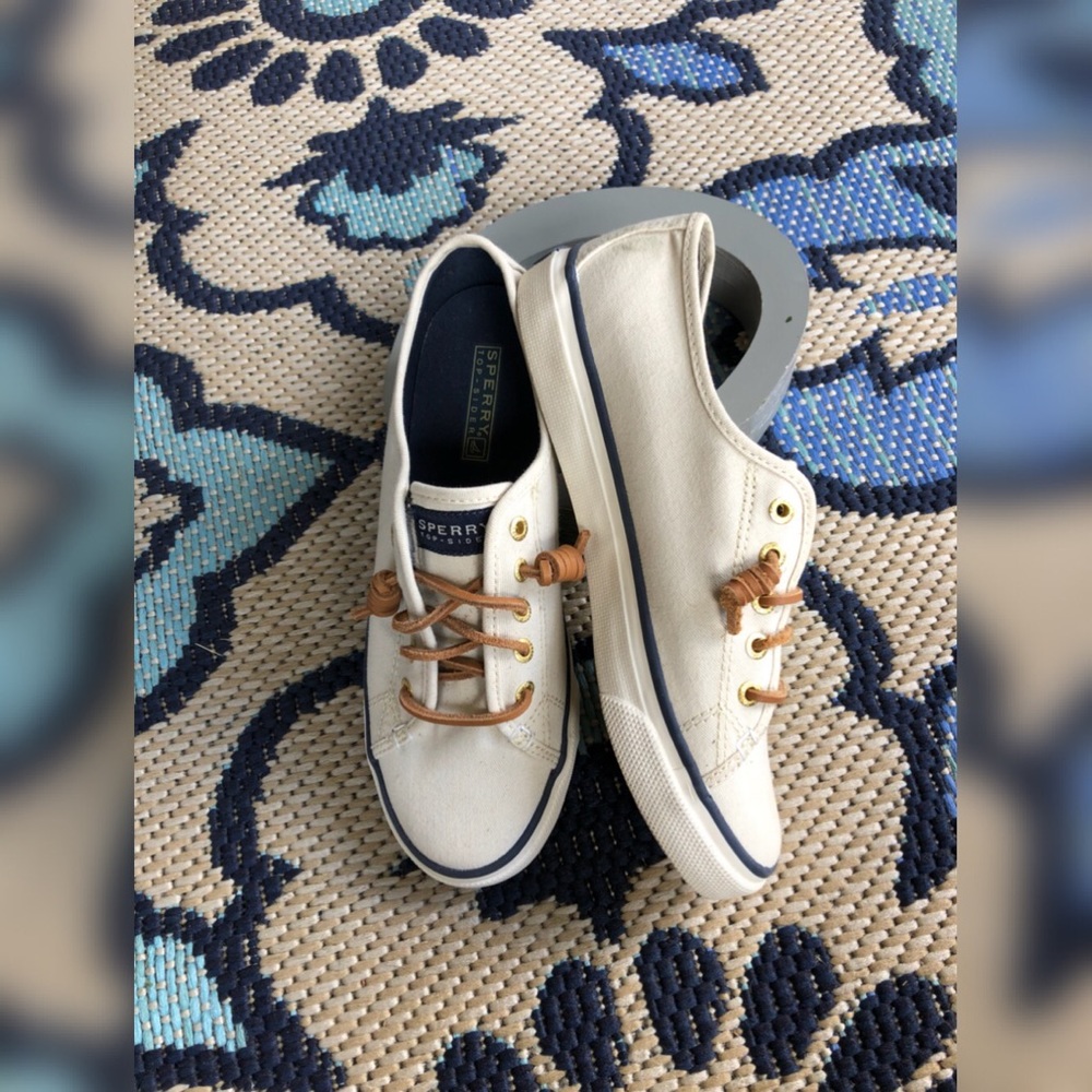 Sperry Top-Sider boat shoe